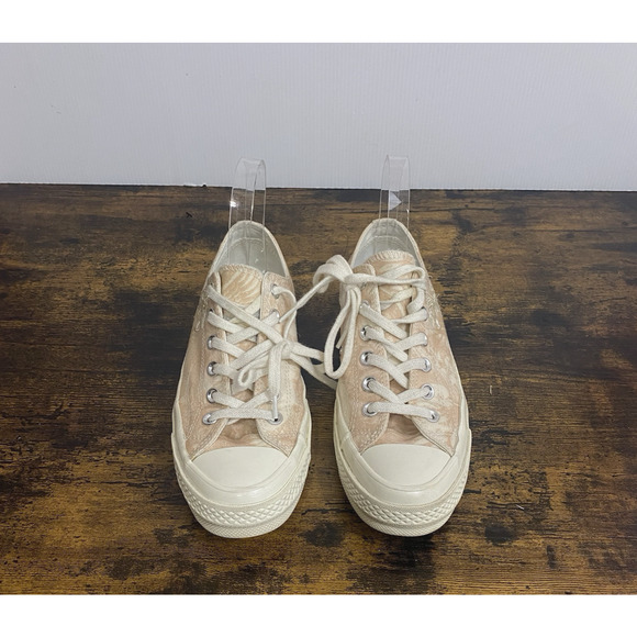 Converse Chuck Taylor 70 Sneakers Womens Sz 7 Peach Embroidered Spring Forward - Picture 3 of 10